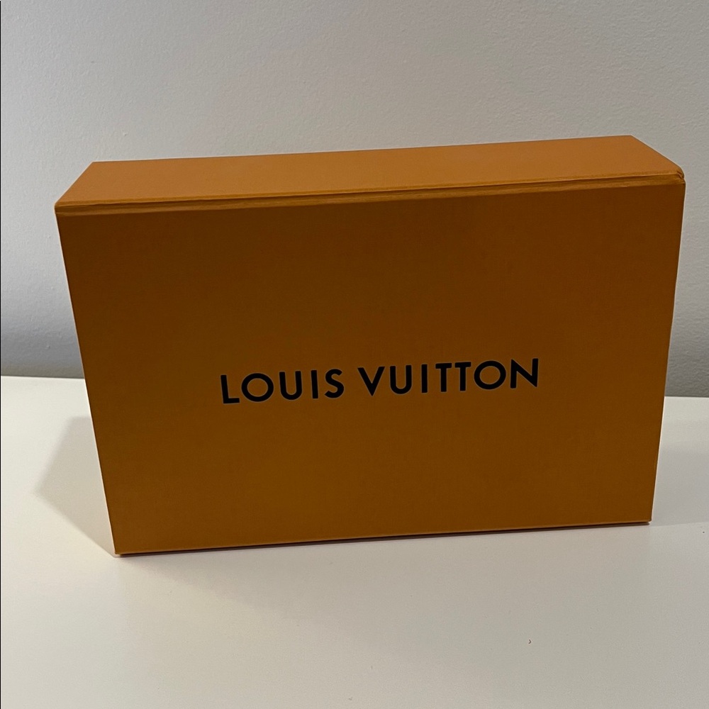 Louis Vuitton Signature Orange Box - Picture 2 of 4